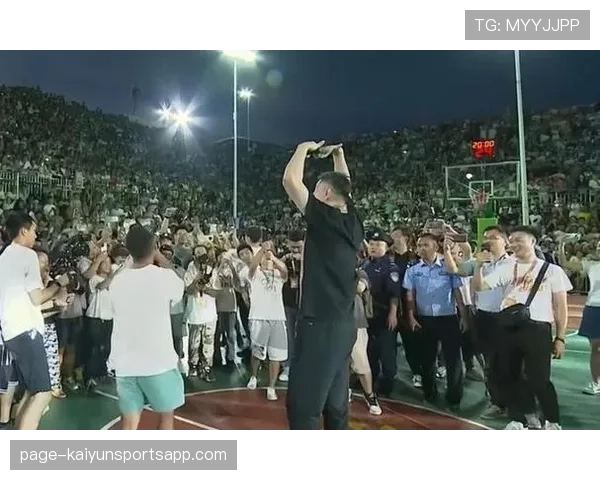 广东宏远五外线战术拉开空间 杜锋练兵意图瞄准季后赛对抗